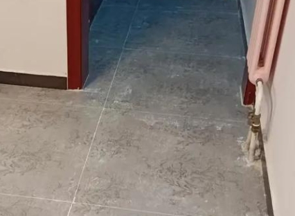 泸水瓷砖空鼓维修公司分享下泸水地砖空鼓了怎么办